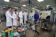 Лідери компанії «НОВЕ ЖИТТЯ» на виробництві
