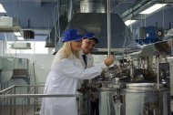 Лідери компанії «НОВЕ ЖИТТЯ» на виробництві