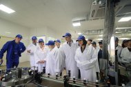 Лідери компанії «НОВЕ ЖИТТЯ» на виробництві