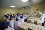 Лідери компанії «НОВЕ ЖИТТЯ» на виробництві